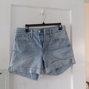 Free Assembly women's faded denim shorts size 8 , 5 pocket,  fair/good condition